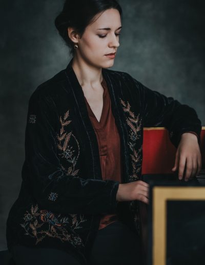 Portrait Kadra Dreizehnter, Cembalo / Harpsichord - Fotograph: Mischa Blank